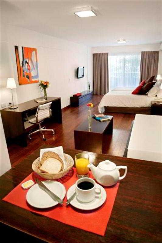 Dazzler Suites Juncal Buenos Aires Szoba fotó